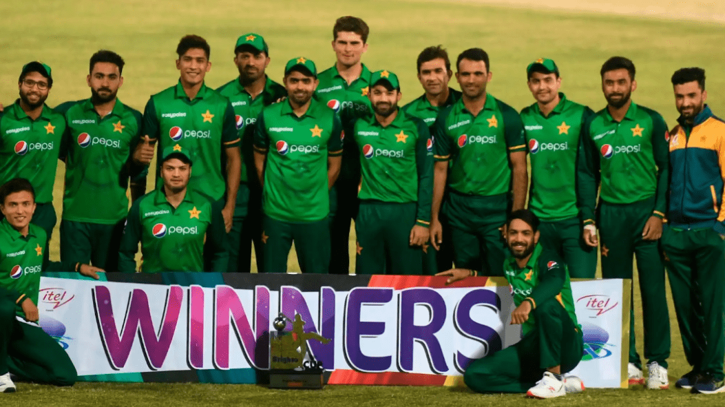 National Cricket Team: Pakistan Players