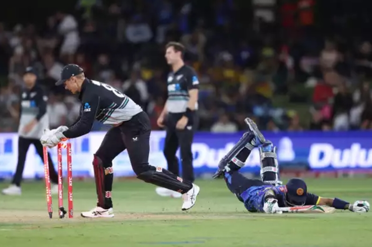 NZ complete stunning turnaround to go 1-0 up