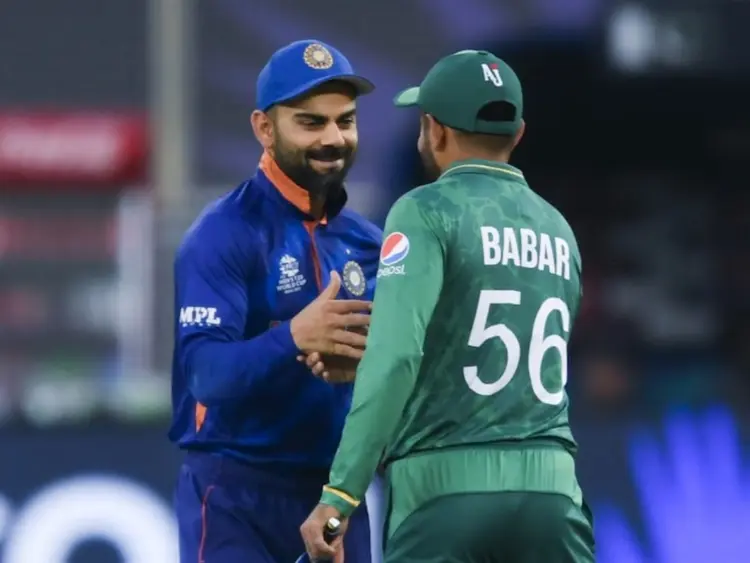 Virat_Kohli_Babar_Azam_Comparisons_Laughed_Off_By_Ex_Pakistan_Star