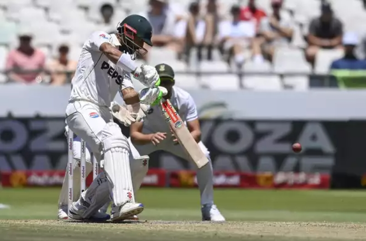 South Africa strike twice but Masood stands firm