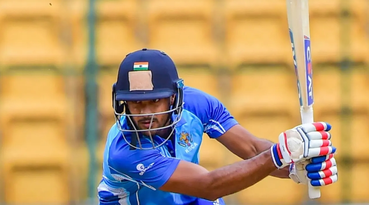 Vijay_Hazare_Trophy_Agarawal,_Tilak,_Nair_go_big_as_tournament_crosses